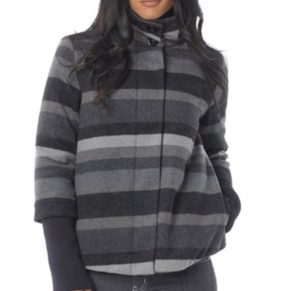 Prana LILY Black and grey COAL stripe winter jacket size M EUC